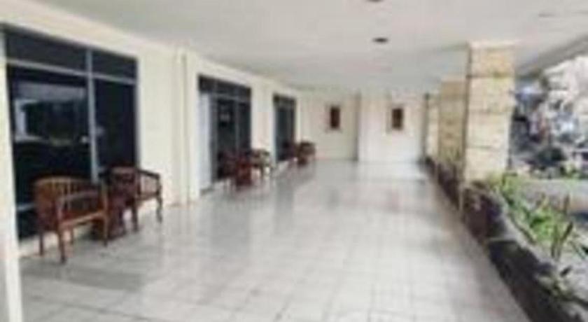 Alexander Hotel Tegal Exterior foto