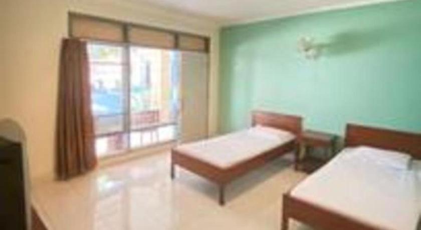 Alexander Hotel Tegal Exterior foto
